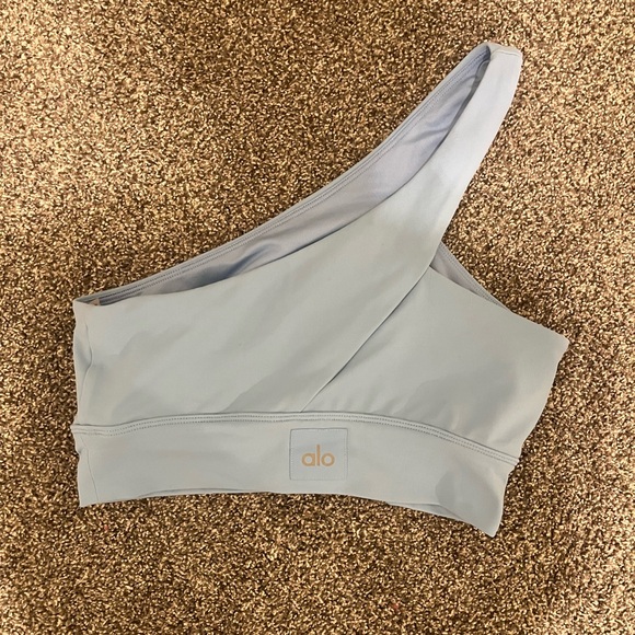 EUC🩵ALO YOGA🩵AIRBRUSH ONE STRAP SHOULDER BRA & AIRBRUSH SHORTS SET - Picture 4 of 9